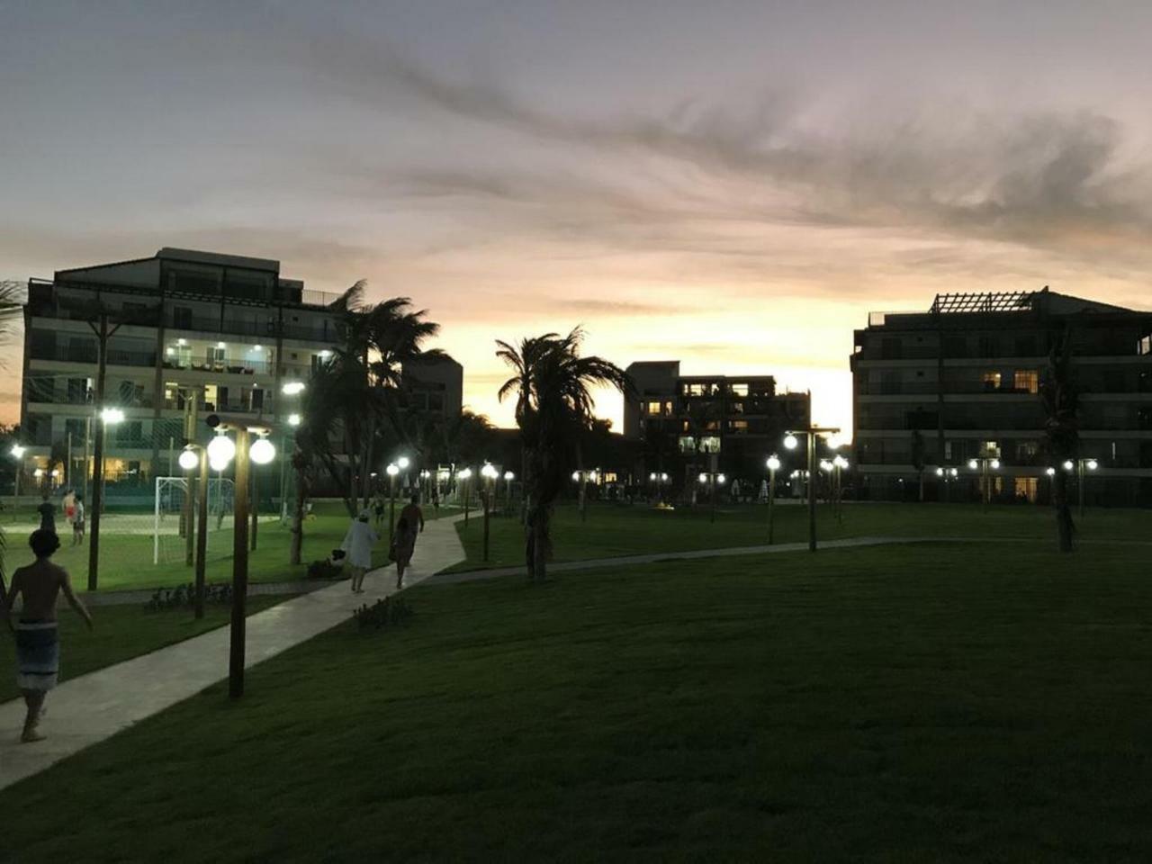 Apartamento Completo No Beach Living Porto Das Dunas - Apto Luxo 阿奎拉兹 外观 照片