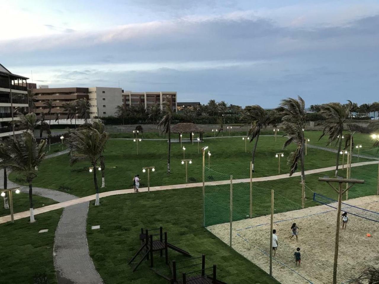 Apartamento Completo No Beach Living Porto Das Dunas - Apto Luxo 阿奎拉兹 外观 照片